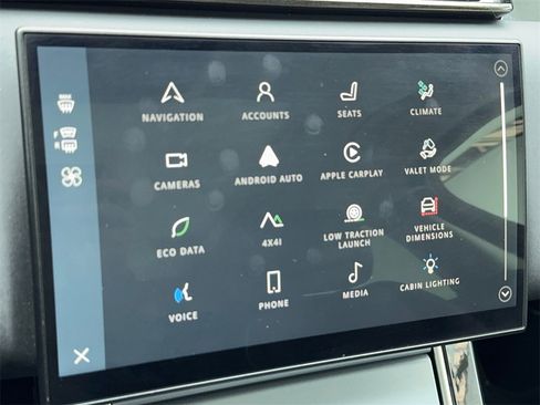 Used 2024 Land Rover Range Rover Velar S image 28