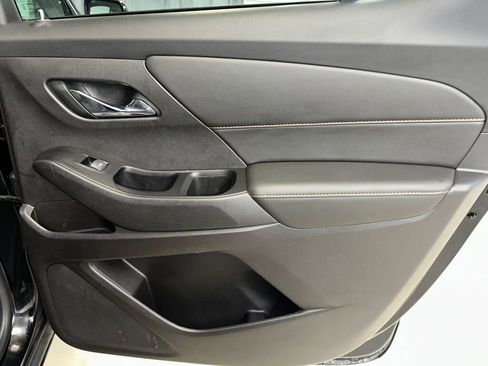 Used 2019 Chevrolet Traverse LS w/ LPO, Blackout Package FWD image 25