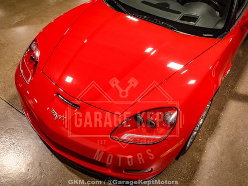 Used 2007 Chevrolet Corvette Z06 w/ Preferred Equipment Group RWD image 25