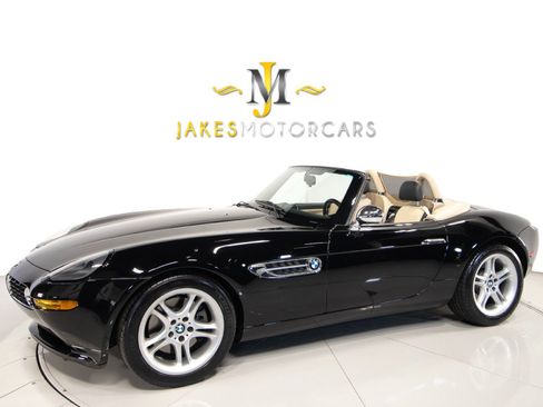 Used 2000 BMW Z8 RWD image 1