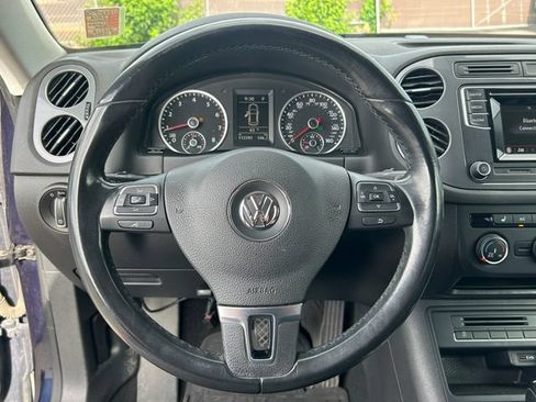 Used 2016 Volkswagen Tiguan S FWD image 21