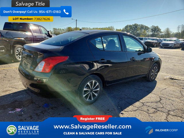 Used 2012 Nissan Versa S w/ Cruise Control Pkg FWD image 4