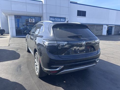 Used 2022 Buick Envision Avenir w/ Technology Package II image 6