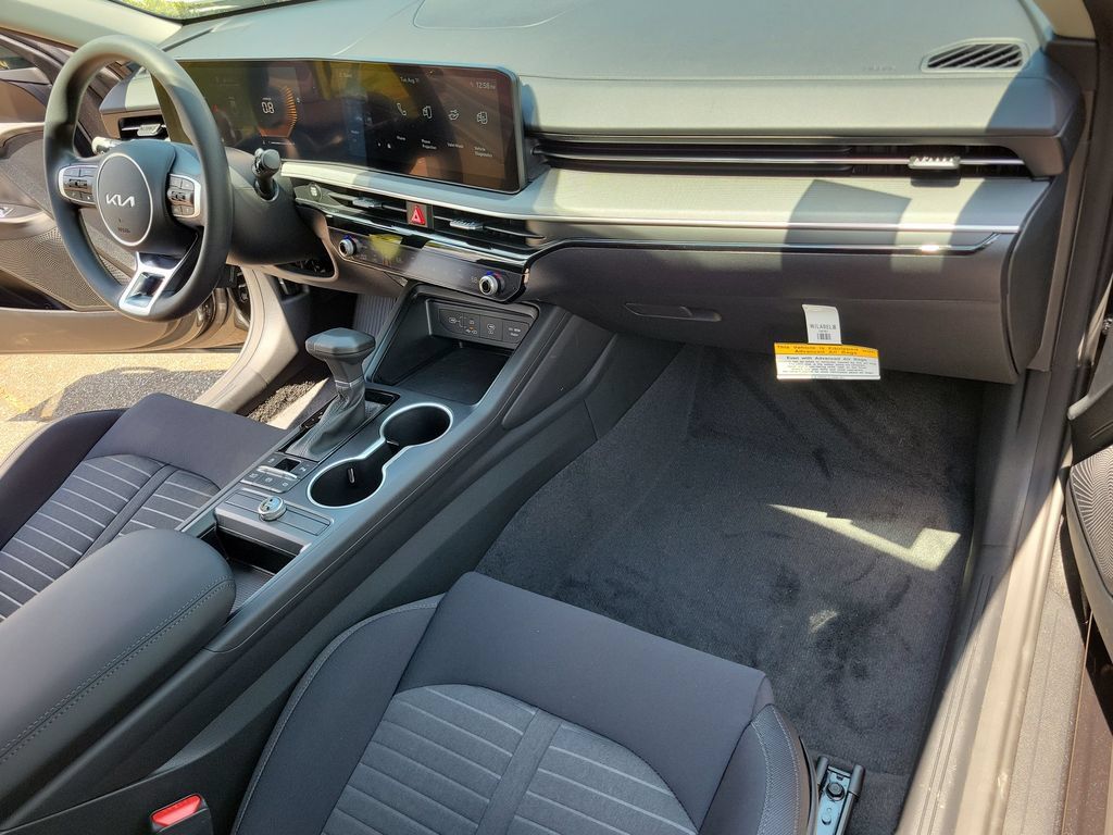 New 2026 Kia K5 LXS FWD image 13