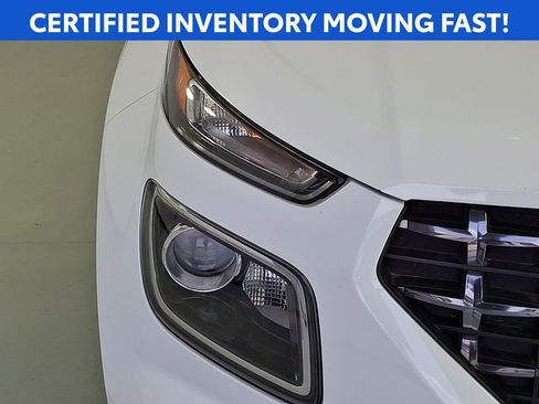 Certified 2025 Hyundai Venue SEL FWD image 11