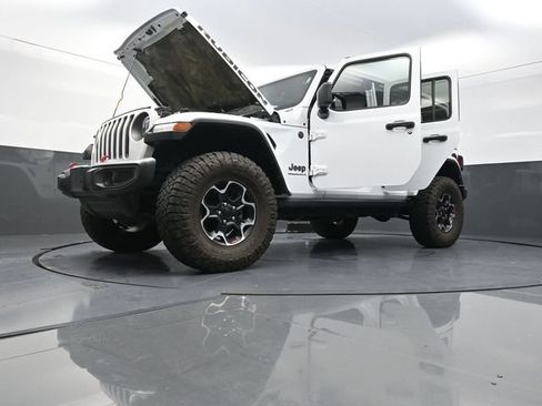Used 2023 Jeep Wrangler Unlimited Rubicon w/ Cold Weather Group AWD/4WD image 32