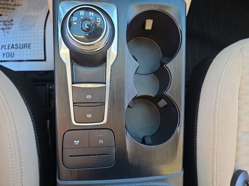 Used 2022 Ford Escape SE w/ Convenience Package image 24