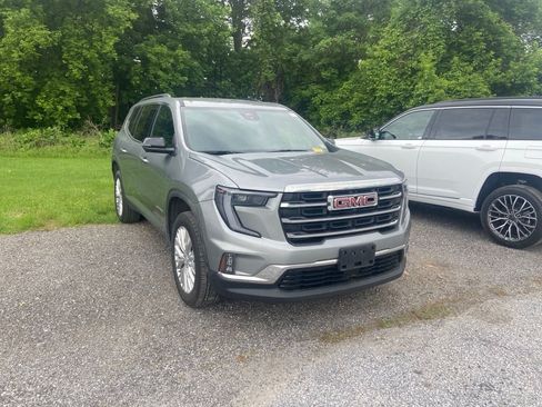 Used 2025 GMC Acadia Elevation w/ Elevation Premium Package AWD/4WD image 1