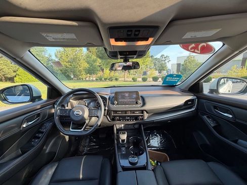 Certified 2023 Nissan Rogue SV w/ SV Premium B Package AWD/4WD image 27