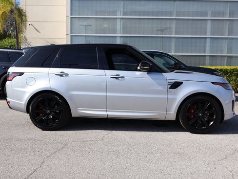 Used 2021 Land Rover Range Rover Sport HST image 10