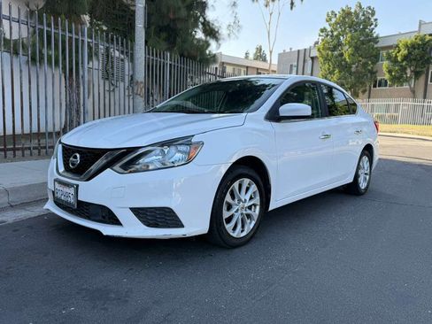 Used 2019 Nissan Sentra SV FWD image 1