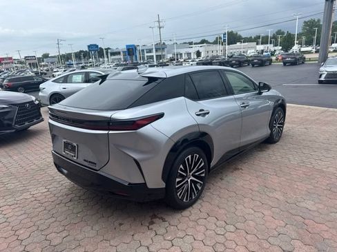 New 2026 Lexus RZ 450e AWD w/ Technology Package image 7