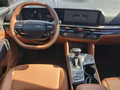 New 2026 Kia Sportage X-Line w/ X-Line Technology Package image 17