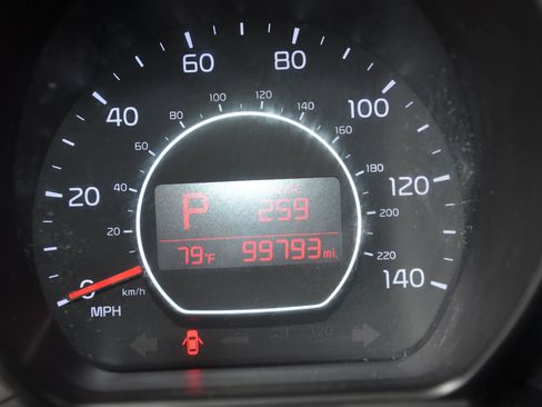 Used 2014 Kia Soul + image 28