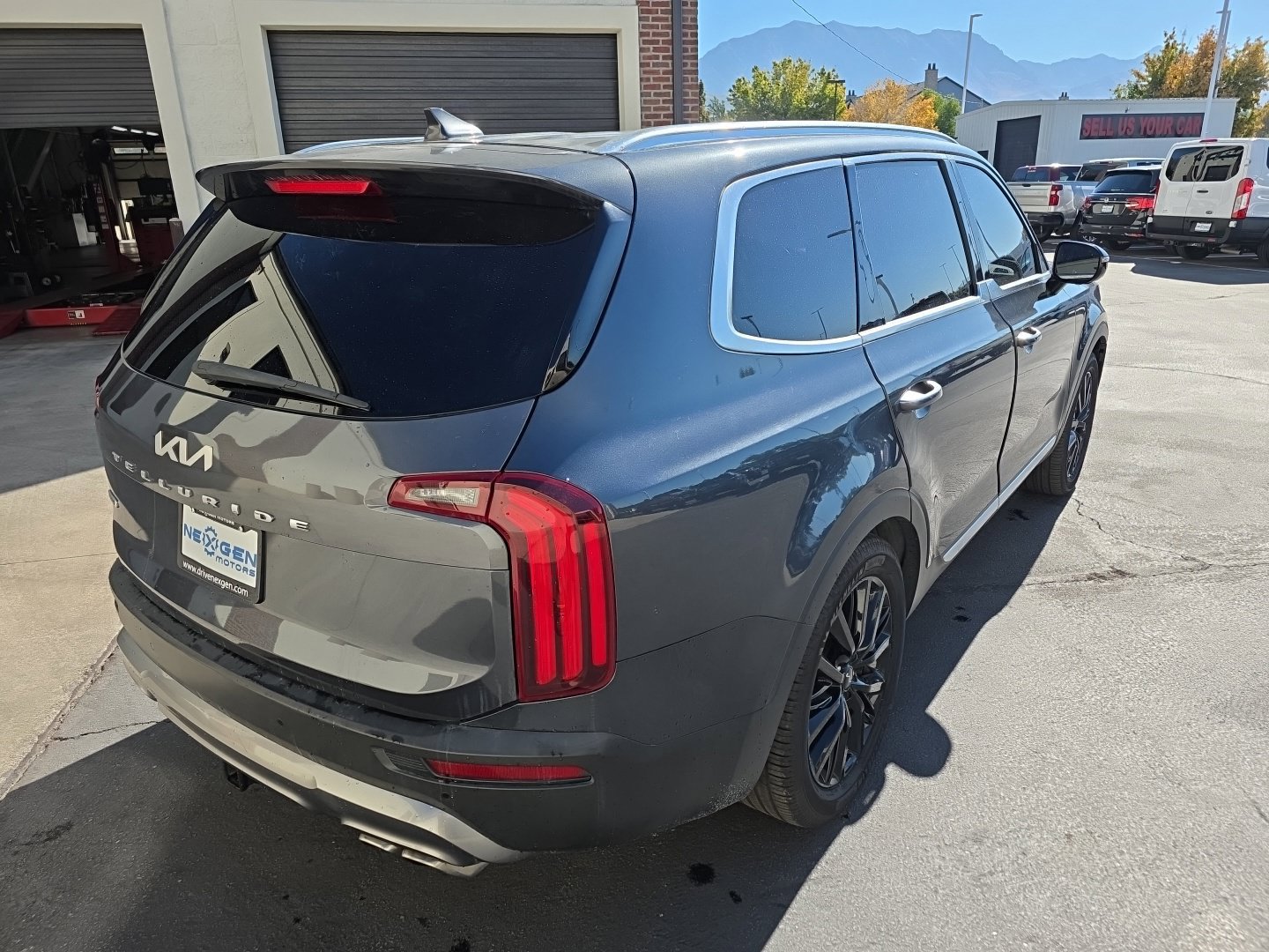 Used 2022 Kia Telluride SX w/ SX Prestige Package AWD/4WD image 36