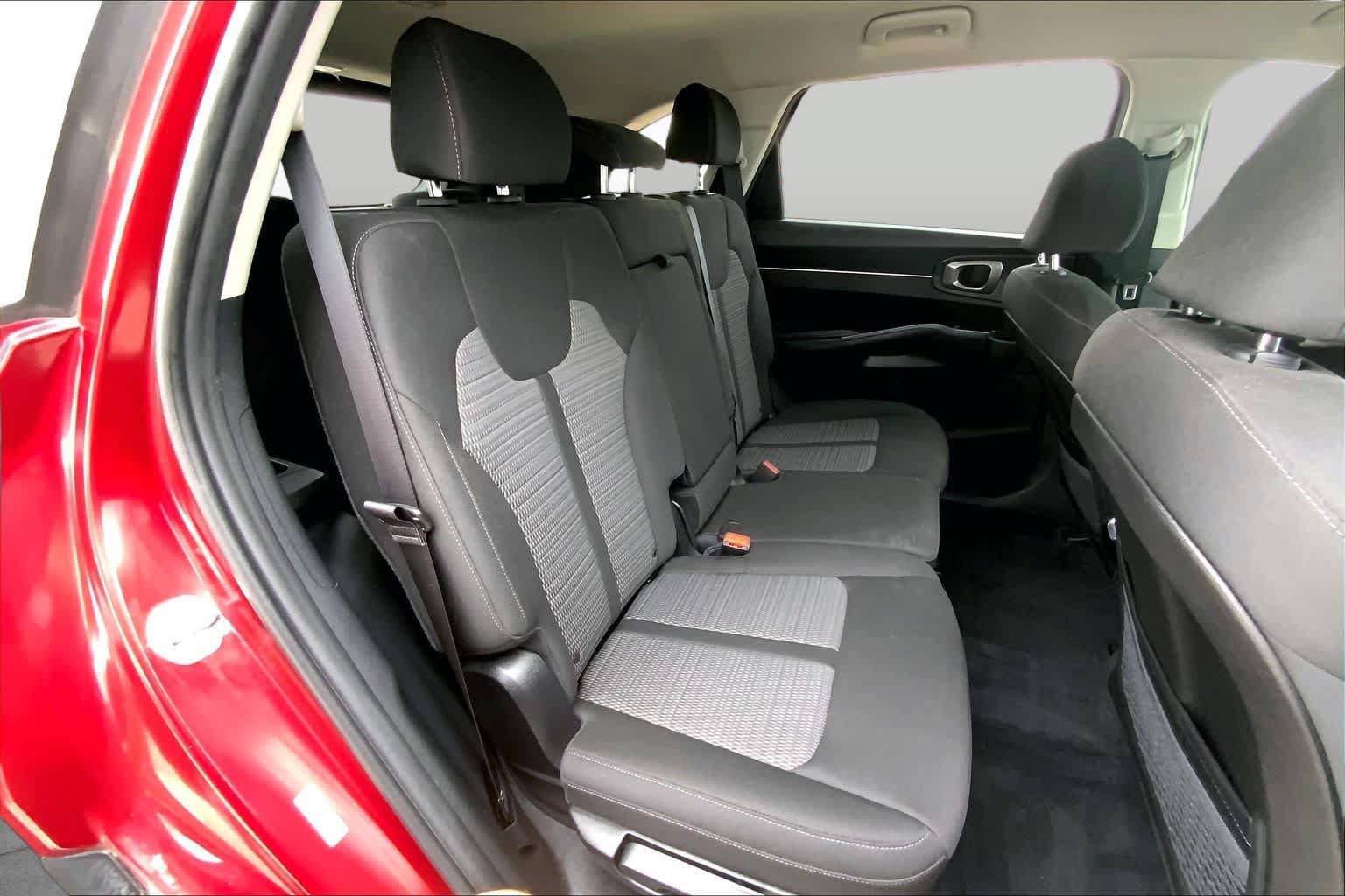Used 2023 Kia Sorento LX FWD image 20