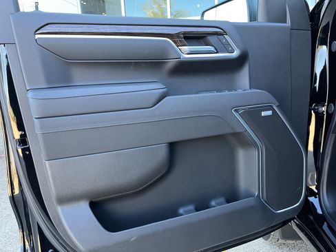 New 2026 GMC Sierra 1500 Elevation image 24