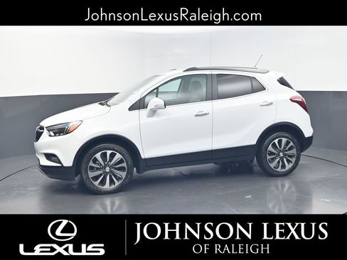 Used 2017 Buick Encore Premium AWD/4WD image 2