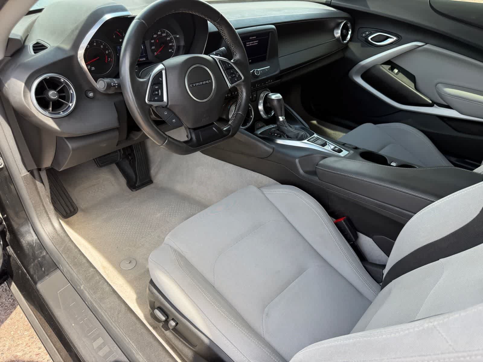 Used 2021 Chevrolet Camaro LT RWD image 13