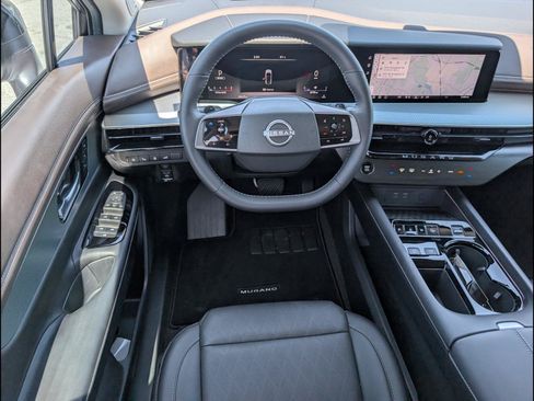 Used 2025 Nissan Murano Platinum w/ Cargo Package AWD/4WD image 10