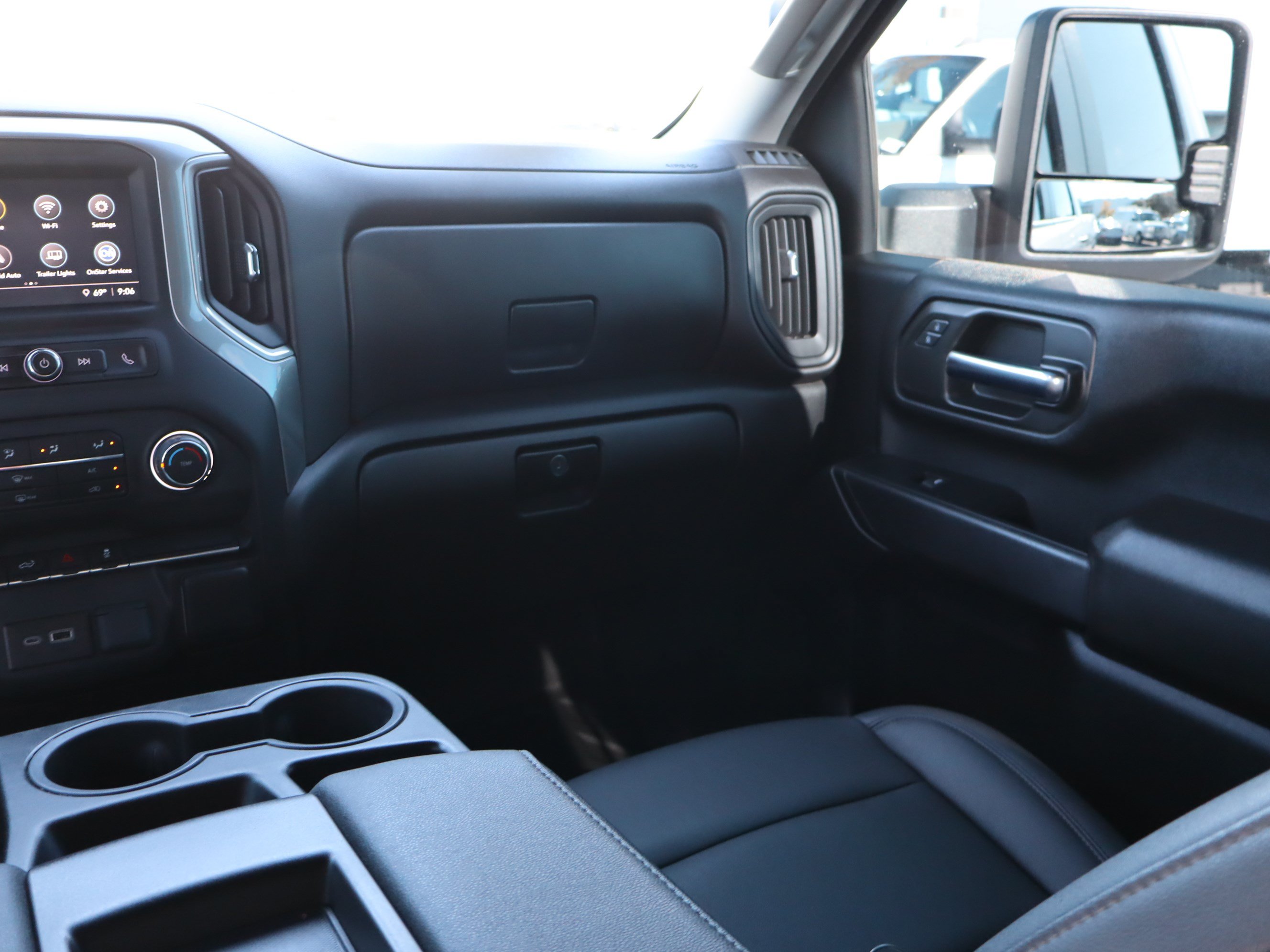 Used 2024 Chevrolet Silverado 2500 W/T w/ WT Convenience Package AWD/4WD image 15