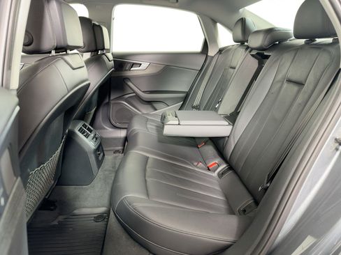Used 2019 Audi A4 2.0T Premium image 12
