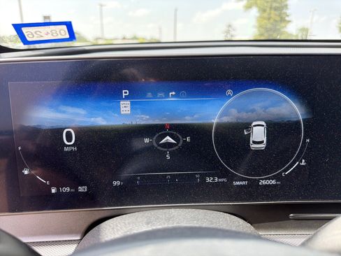 Used 2025 Kia Sportage SX FWD image 15