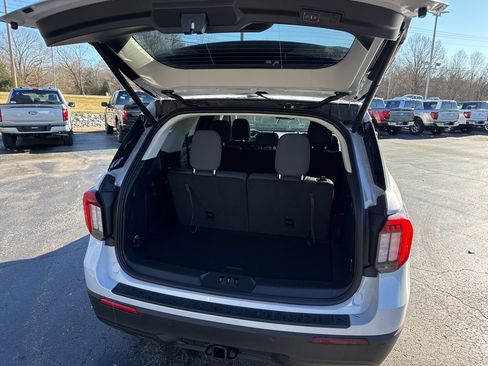 New 2026 Ford Explorer Active image 11