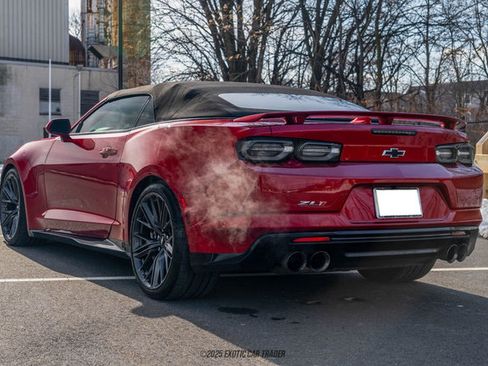 Used 2019 Chevrolet Camaro ZL1 image 16