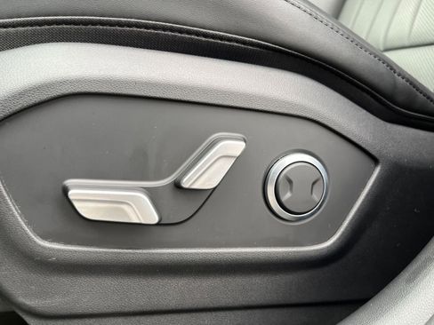 Used 2025 Hyundai Santa Fe SEL image 24