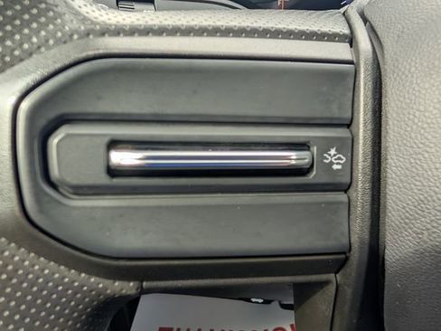 Certified 2023 Chevrolet Colorado W/T image 16