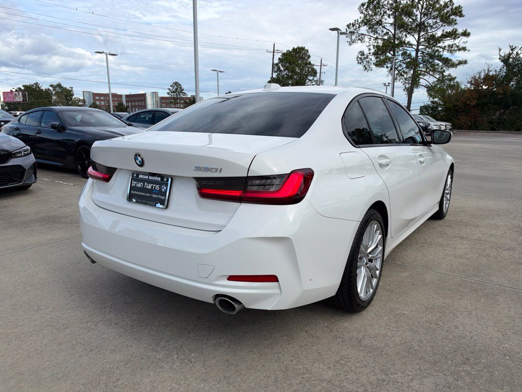 Certified 2023 BMW 330i Sedan RWD image 5