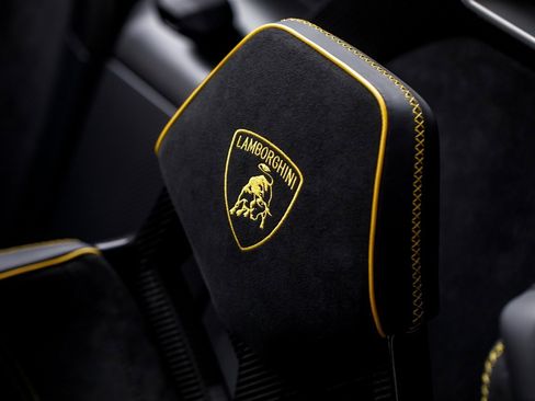 Used 2017 Lamborghini Centenario LP 770-4 image 13