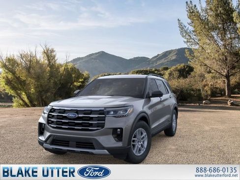 New 2026 Ford Explorer Active w/ Active Comfort Package RWD image 2