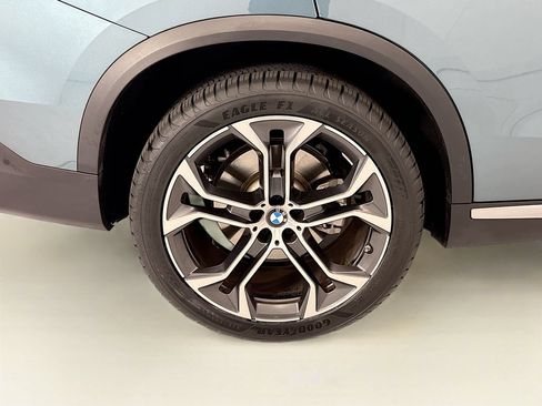 Used 2024 BMW X5 xDrive40i w/ Premium Package AWD/4WD image 32