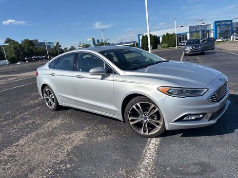 Used 2017 Ford Fusion Titanium FWD image 2