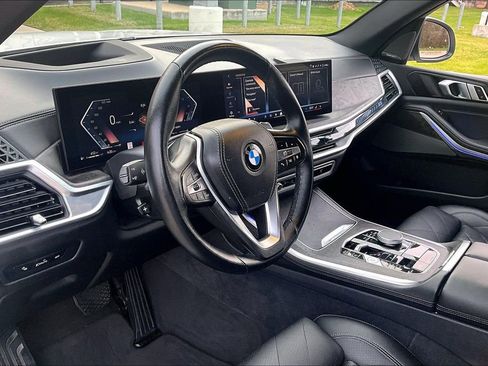 Used 2025 BMW X5 sDrive40i image 18