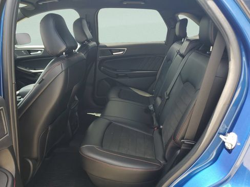 Used 2022 Ford Edge ST-Line AWD/4WD image 10