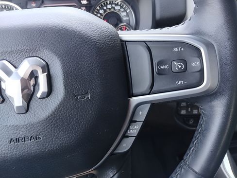 Used 2023 RAM 1500 Big Horn AWD/4WD image 23