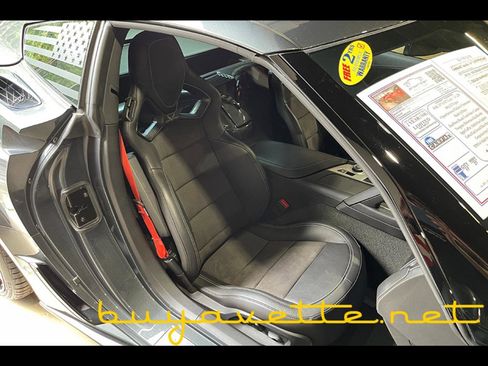 Used 2017 Chevrolet Corvette Grand Sport w/ Z07 Performance Package image 19