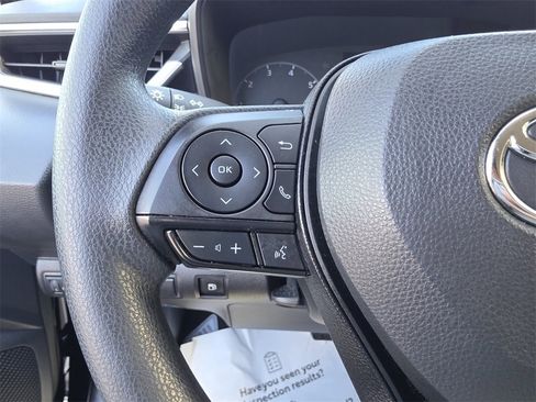Certified 2023 Toyota Corolla LE image 29