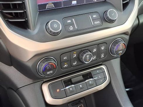 Used 2020 GMC Acadia Denali w/ Trailering Package image 13