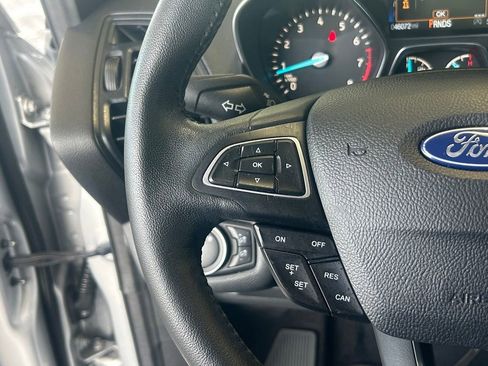 Used 2019 Ford Escape SEL image 39