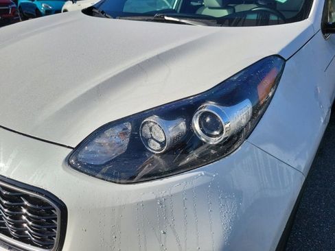 Used 2018 Kia Sportage EX w/ EX Sport Appearance Package image 16