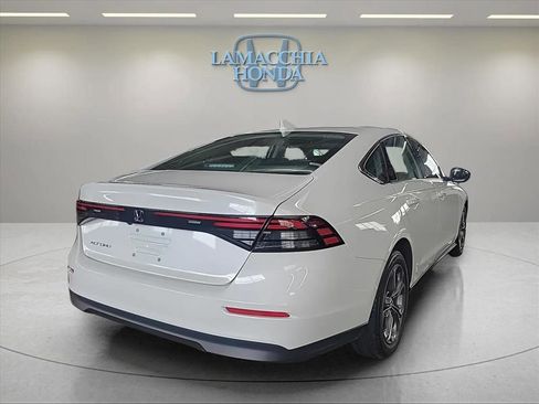 Used 2024 Honda Accord EX image 5