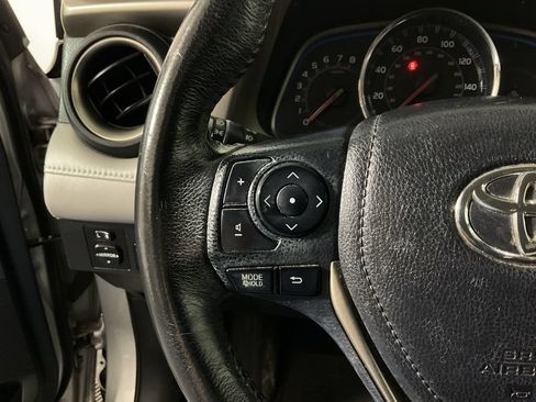Used 2014 Toyota RAV4 Limited w/ Technology Package AWD/4WD image 26