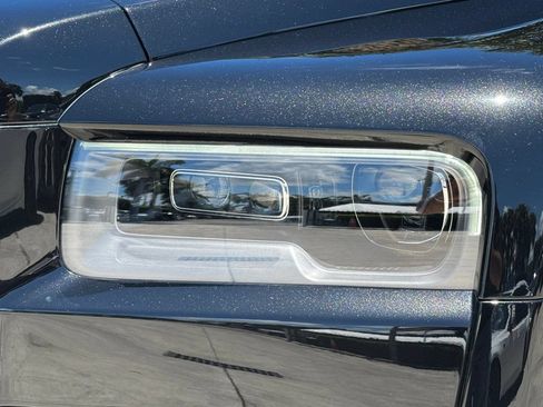 Used 2021 Rolls-Royce Cullinan AWD/4WD image 4