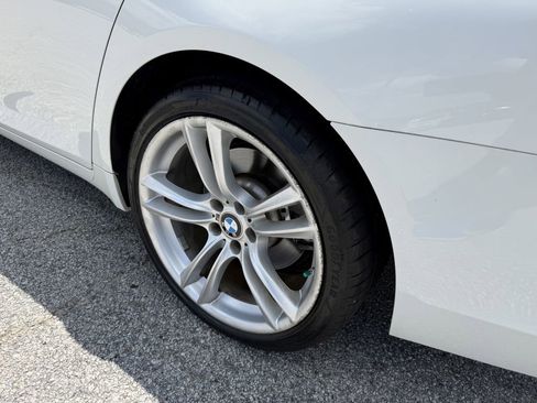 Used 2014 BMW 740i RWD image 10