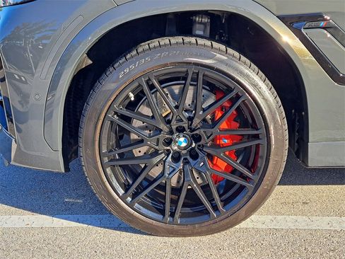 Used 2025 BMW X6 M Competition w/ Executive Package image 8