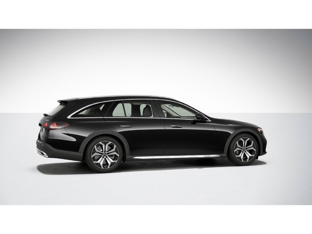 Used 2024 Mercedes-Benz E 450 4MATIC All-Terrain Wagon image 18